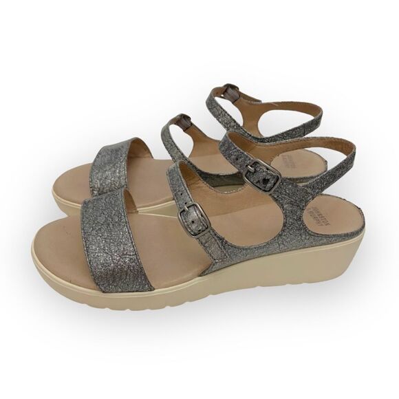 Johnston & Murphy Pewter CLARA Sandal - Picture 3 of 13